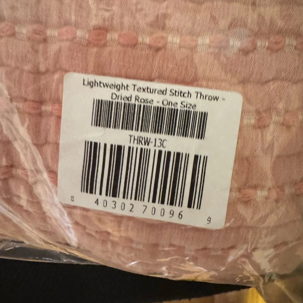 Brooklinen Cotton Textured Throw Blanket Pink Rose - Picture 4 of 5